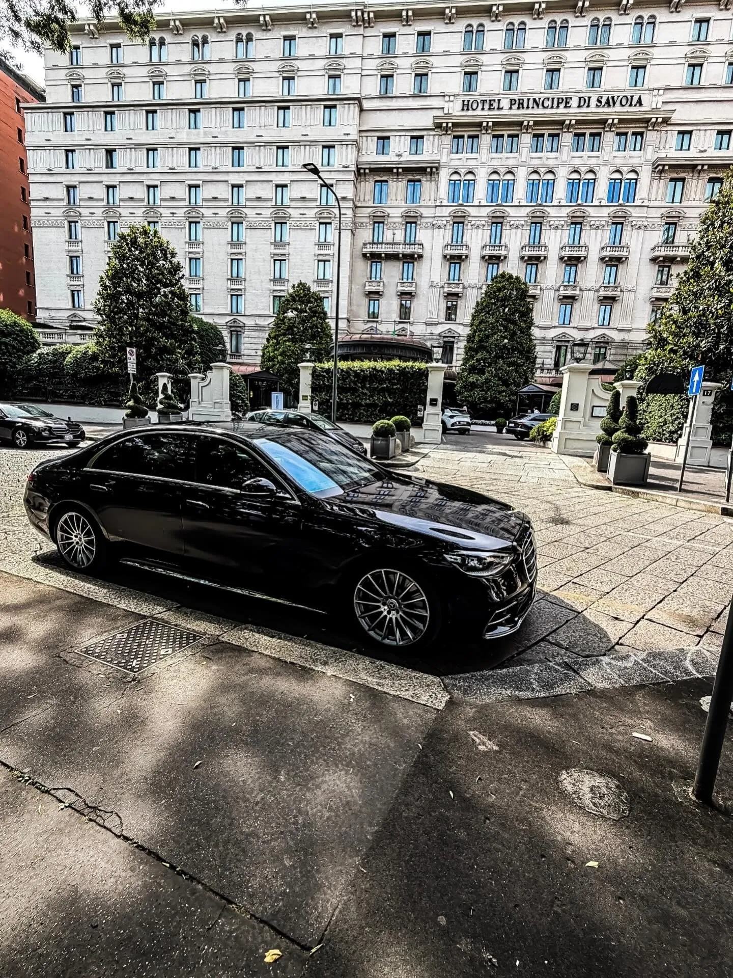 Black Mercedes S-Class outside the Hotel Principe di Savoia in Milan